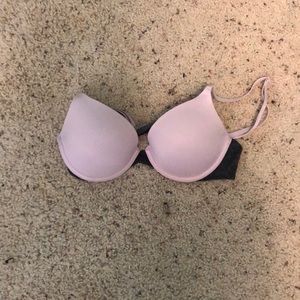 Victoria secret pink t-shirt bra